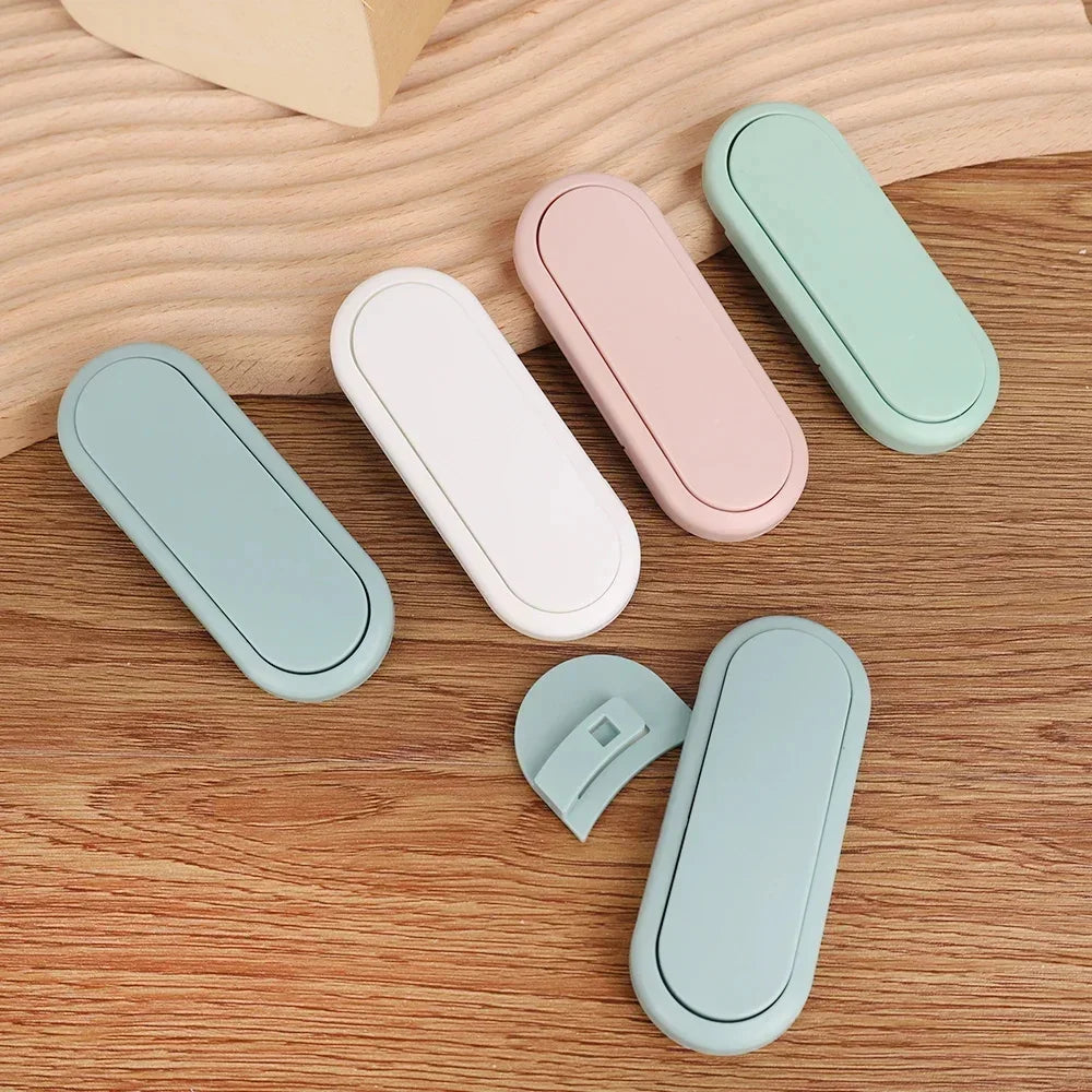 5pcs Children's Drawer Safety Anti Pinch Latch